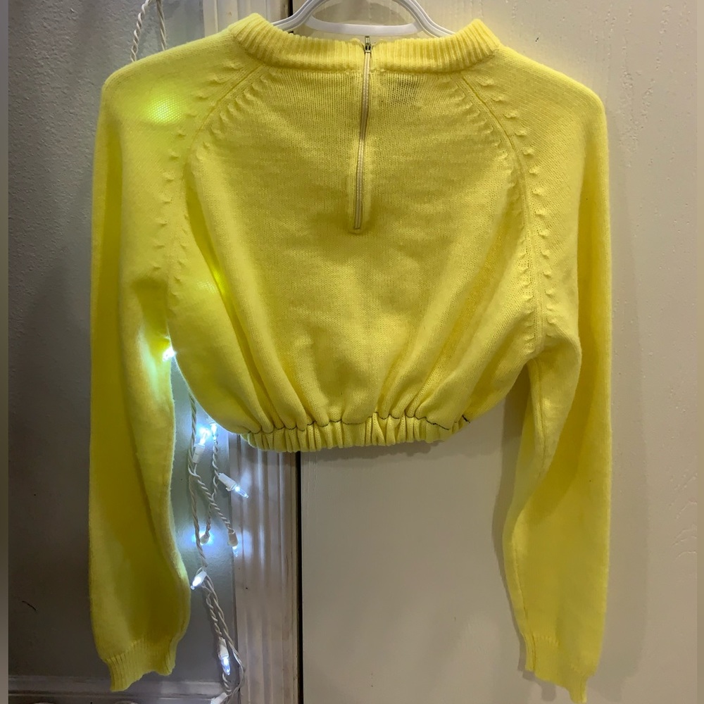 Yellow Cropped Knitted Sweater